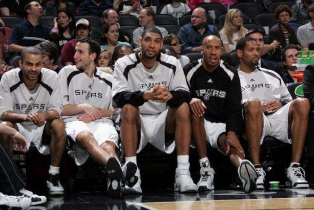 米兰助教自嘲：险些搞砸比赛 盼主帅早日复出