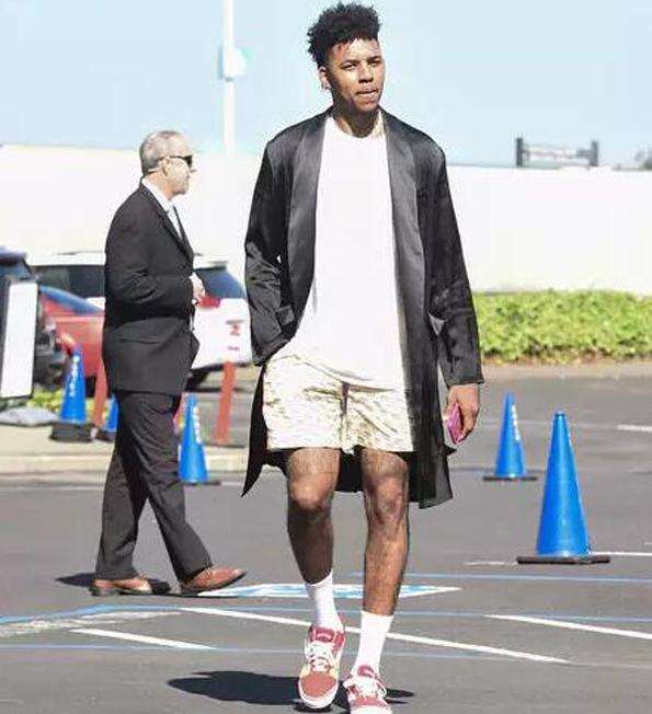 阿莱格里：我问拉比奥什么时候复出是担心他想提前复出